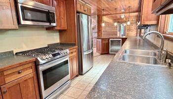 1036 Lakeshore, Kelleys Island, 43438, 4 Bedrooms Bedrooms, ,2 BathroomsBathrooms,Residential,For Sale,Lakeshore,20262342 1036 Lakeshore, Kelleys Island, 43438, 4 Bedrooms Bedrooms, ,2 BathroomsBathrooms,Residential,For Sale,Lakeshore,20262342