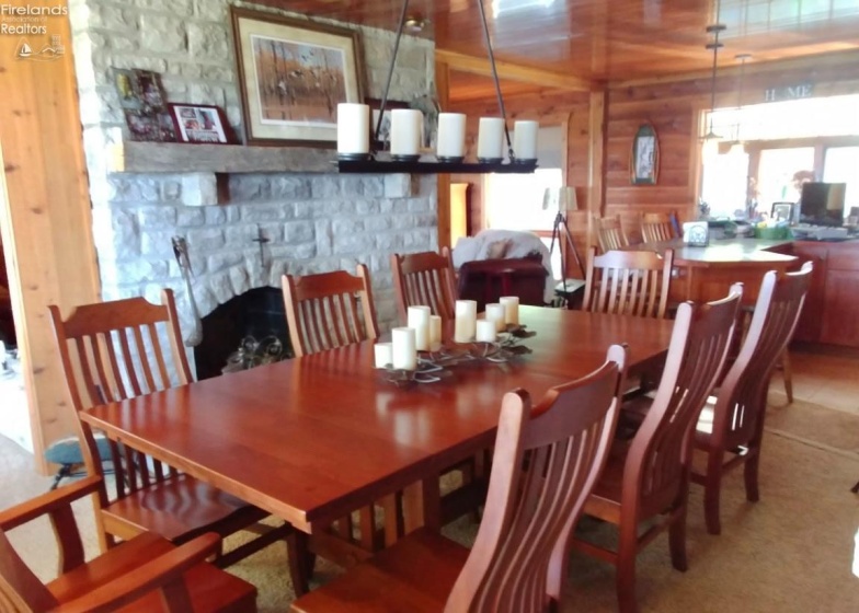 1036 Lakeshore, Kelleys Island, 43438, 4 Bedrooms Bedrooms, ,2 BathroomsBathrooms,Residential,For Sale,Lakeshore,20262342