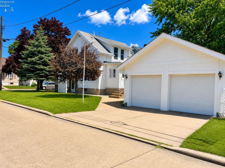 136 Cowdery Street, Sandusky, 44870, 3 Bedrooms Bedrooms, ,2 BathroomsBathrooms,Residential,For Sale,Cowdery,20262343