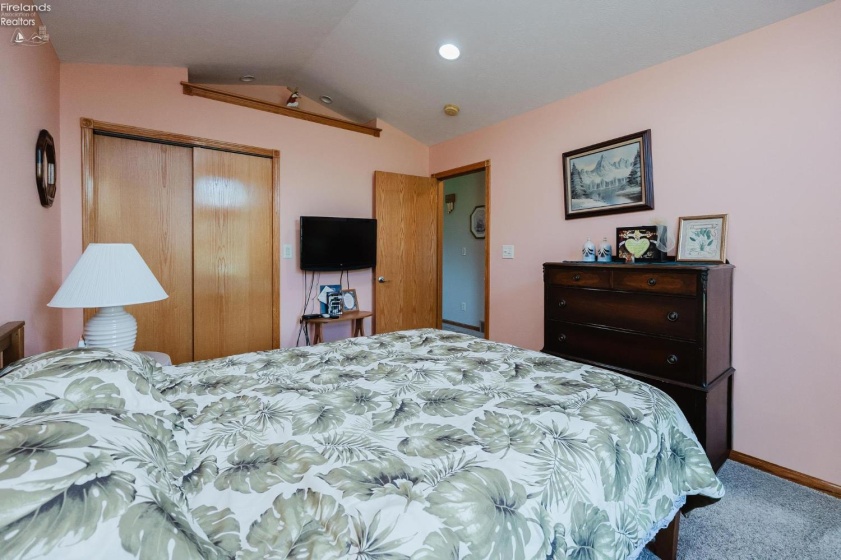 4924 Tiffin Avenue, Castalia, 44824, 3 Bedrooms Bedrooms, ,2 BathroomsBathrooms,Residential,For Sale,Tiffin,20262314