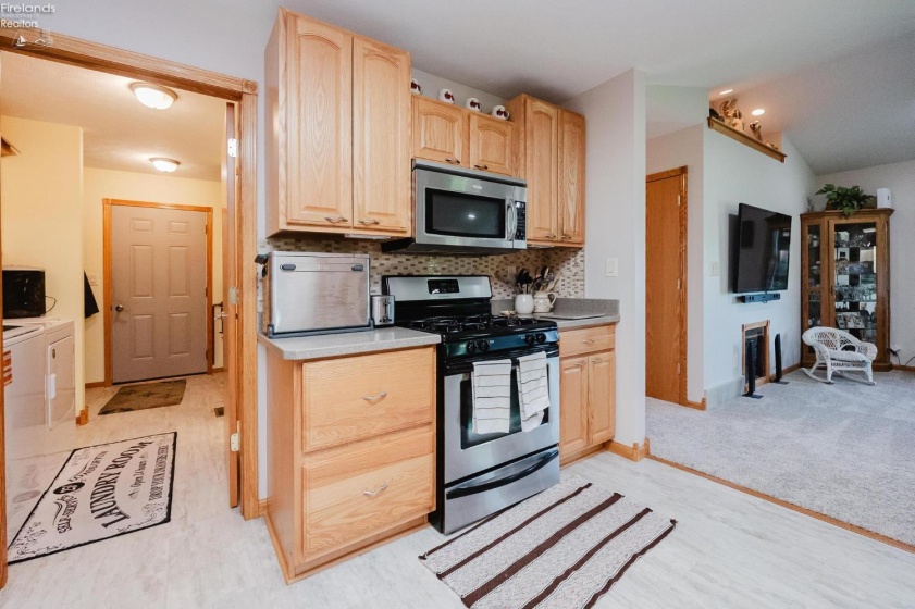 4924 Tiffin Avenue, Castalia, 44824, 3 Bedrooms Bedrooms, ,2 BathroomsBathrooms,Residential,For Sale,Tiffin,20262314