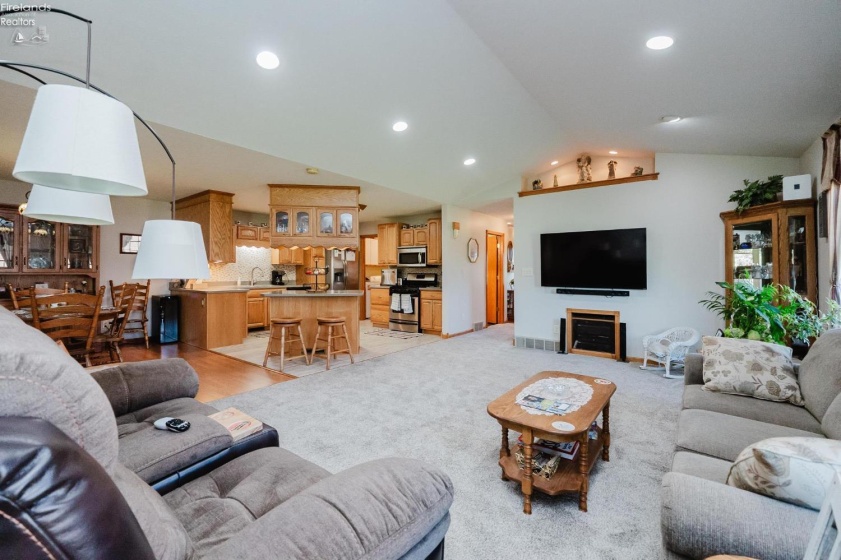 4924 Tiffin Avenue, Castalia, 44824, 3 Bedrooms Bedrooms, ,2 BathroomsBathrooms,Residential,For Sale,Tiffin,20262314