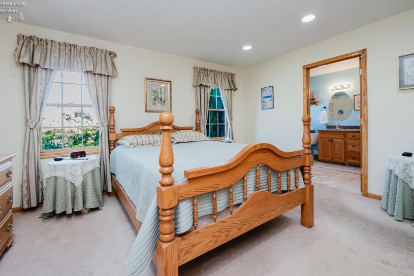 4924 Tiffin Avenue, Castalia, 44824, 3 Bedrooms Bedrooms, ,2 BathroomsBathrooms,Residential,For Sale,Tiffin,20262314