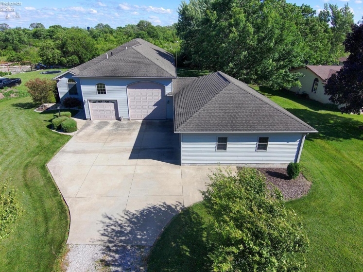 4924 Tiffin Avenue, Castalia, 44824, 3 Bedrooms Bedrooms, ,2 BathroomsBathrooms,Residential,For Sale,Tiffin,20262314