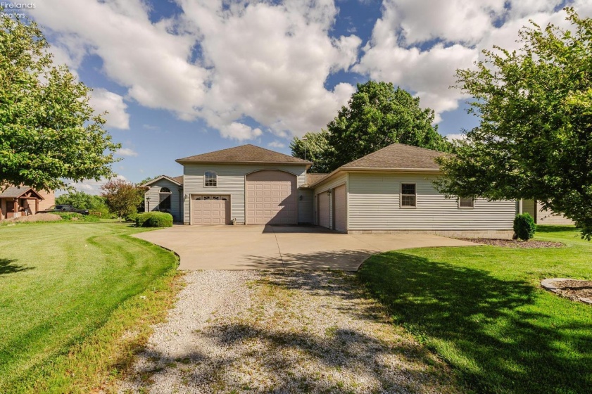 4924 Tiffin Avenue, Castalia, 44824, 3 Bedrooms Bedrooms, ,2 BathroomsBathrooms,Residential,For Sale,Tiffin,20262314