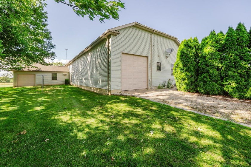 4924 Tiffin Avenue, Castalia, 44824, 3 Bedrooms Bedrooms, ,2 BathroomsBathrooms,Residential,For Sale,Tiffin,20262314