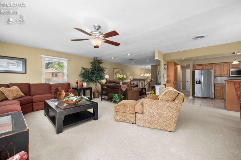 231 Hickory Ridge Drive, Port Clinton, 43452, 3 Bedrooms Bedrooms, ,3 BathroomsBathrooms,Residential,For Sale,Hickory Ridge,20262171