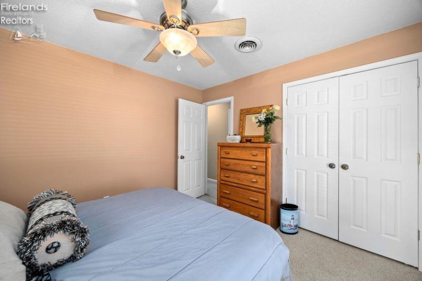 231 Hickory Ridge Drive, Port Clinton, 43452, 3 Bedrooms Bedrooms, ,3 BathroomsBathrooms,Residential,For Sale,Hickory Ridge,20262171