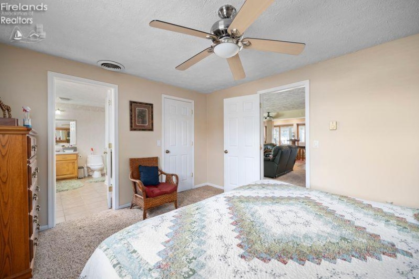 231 Hickory Ridge Drive, Port Clinton, 43452, 3 Bedrooms Bedrooms, ,3 BathroomsBathrooms,Residential,For Sale,Hickory Ridge,20262171