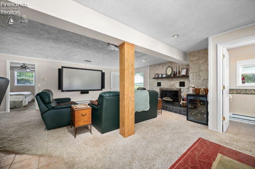 231 Hickory Ridge Drive, Port Clinton, 43452, 3 Bedrooms Bedrooms, ,3 BathroomsBathrooms,Residential,For Sale,Hickory Ridge,20262171