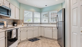 10951 Bay Point Drive, Marblehead, 43440, 2 Bedrooms Bedrooms, ,2 BathroomsBathrooms,Residential,For Sale,Bay Point,20262344