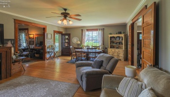 103 6th, Port Clinton, 43452, 4 Bedrooms Bedrooms, ,2 BathroomsBathrooms,Residential,For Sale,6th,20262165