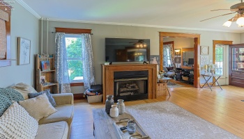 103 6th, Port Clinton, 43452, 4 Bedrooms Bedrooms, ,2 BathroomsBathrooms,Residential,For Sale,6th,20262165