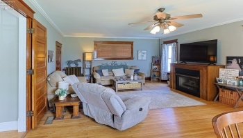 103 6th, Port Clinton, 43452, 4 Bedrooms Bedrooms, ,2 BathroomsBathrooms,Residential,For Sale,6th,20262165