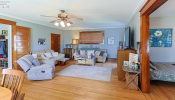 103 6th, Port Clinton, 43452, 4 Bedrooms Bedrooms, ,2 BathroomsBathrooms,Residential,For Sale,6th,20262165