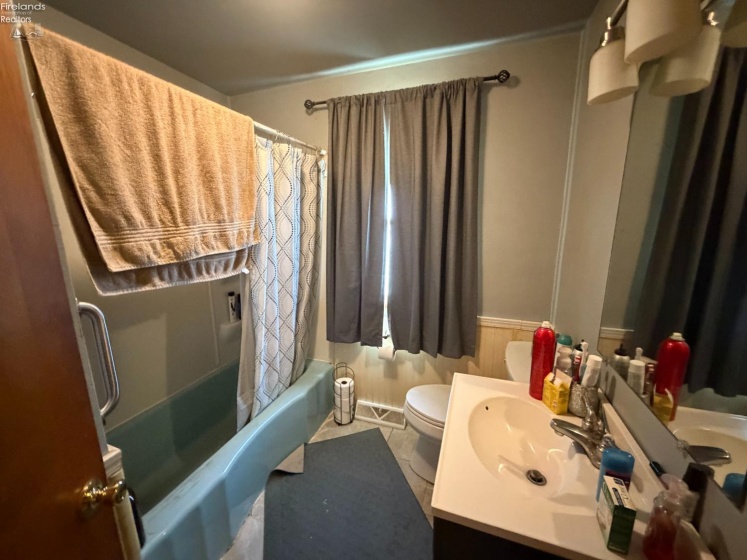 13 High Street, Norwalk, 44857, 4 Bedrooms Bedrooms, ,1 BathroomBathrooms,Residential,For Sale,High,20262357