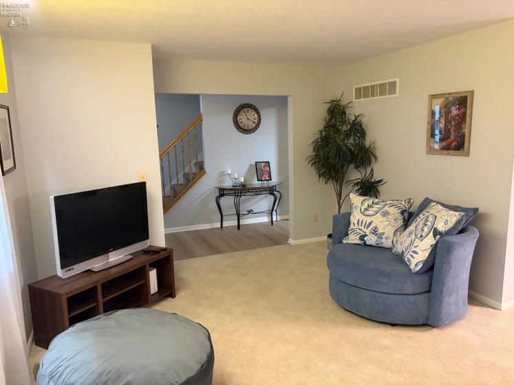 728 Grant Street, Port Clinton, 43452, 5 Bedrooms Bedrooms, ,4 BathroomsBathrooms,Residential,For Sale,Grant,20262127