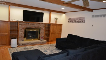 10 Hawthorne Drive, Norwalk, 44857, 6 Bedrooms Bedrooms, ,4 BathroomsBathrooms,Residential,For Sale,Hawthorne,20262222