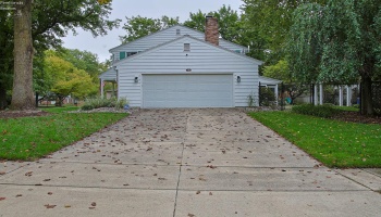 10 Hawthorne Drive, Norwalk, 44857, 6 Bedrooms Bedrooms, ,4 BathroomsBathrooms,Residential,For Sale,Hawthorne,20262222