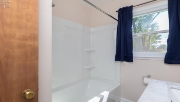 40 Riverlea, Tiffin, 44883, 3 Bedrooms Bedrooms, ,2 BathroomsBathrooms,Residential,For Sale,Riverlea,20262352 40 Riverlea, Tiffin, 44883, 3 Bedrooms Bedrooms, ,2 BathroomsBathrooms,Residential,For Sale,Riverlea,20262352