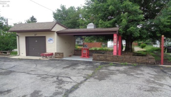 414 Pearl Street, Willard, 44890, 4 Bedrooms Bedrooms, ,3 BathroomsBathrooms,Residential,For Sale,Pearl,20262360