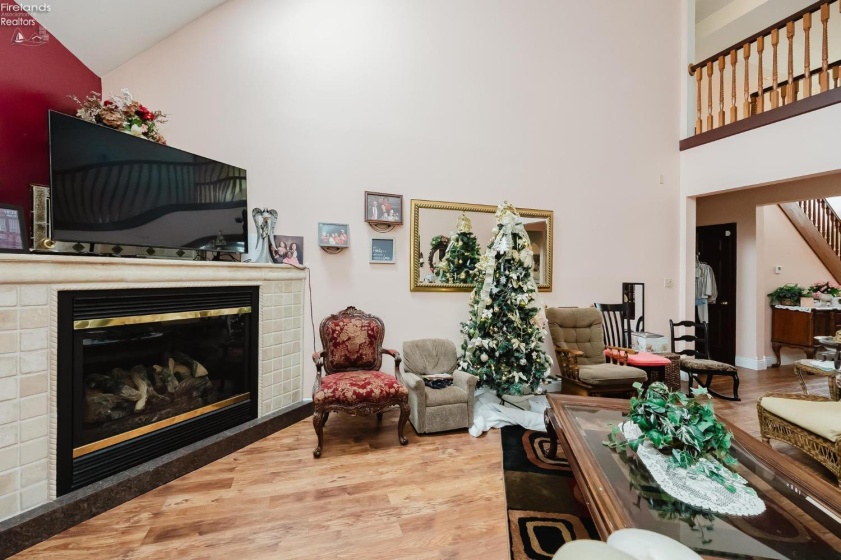 723 Tucker Road, Fremont, 43420, 6 Bedrooms Bedrooms, ,5 BathroomsBathrooms,Residential,For Sale,Tucker,20261698