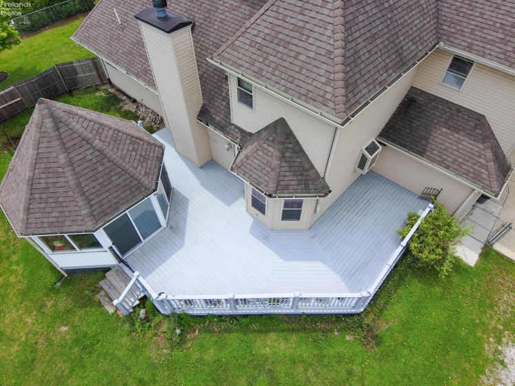 723 Tucker Road, Fremont, 43420, 6 Bedrooms Bedrooms, ,5 BathroomsBathrooms,Residential,For Sale,Tucker,20261698