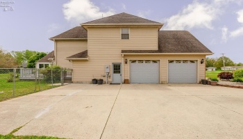 723 Tucker Road, Fremont, 43420, 6 Bedrooms Bedrooms, ,5 BathroomsBathrooms,Residential,For Sale,Tucker,20261698