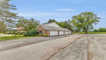 4704 Venice Heights Blvd, Sandusky, 44870, 3 Bedrooms Bedrooms, ,2 BathroomsBathrooms,Residential,For Sale,Venice Heights Blvd,20262317