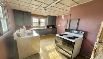 166 Market Street, Tiffin, 44883, 4 Bedrooms Bedrooms, ,2 BathroomsBathrooms,Residential,For Sale,Market,20262364