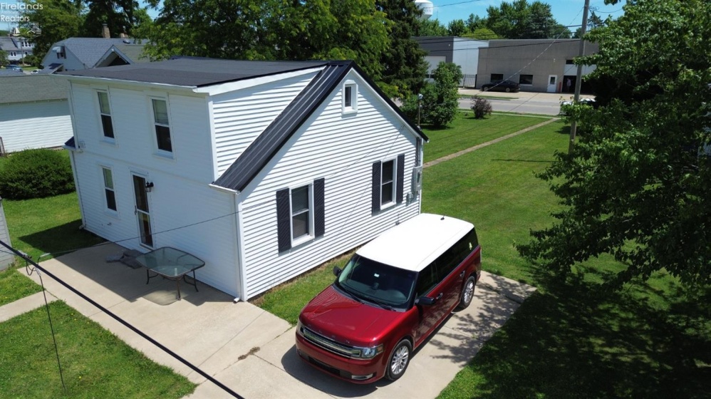 2113 Campbell Street, Sandusky, 44870, 2 Bedrooms Bedrooms, ,1 BathroomBathrooms,Residential,For Sale,Campbell,20262374