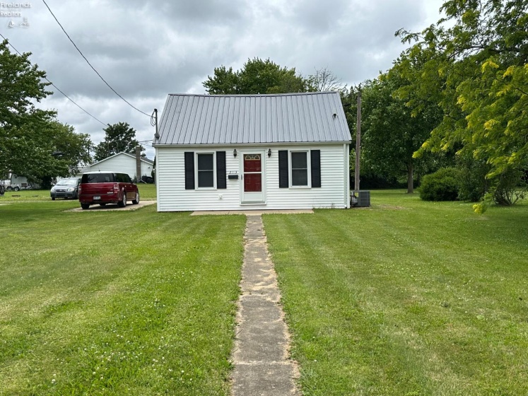 2113 Campbell Street, Sandusky, 44870, 2 Bedrooms Bedrooms, ,1 BathroomBathrooms,Residential,For Sale,Campbell,20262374