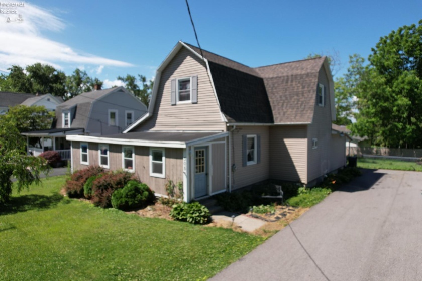 305 Washington Street, Castalia, 44824, 4 Bedrooms Bedrooms, ,1 BathroomBathrooms,Residential,For Sale,Washington,20262336