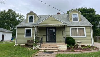 910 17th, Lorain, 44052, 3 Bedrooms Bedrooms, ,1 BathroomBathrooms,Residential,For Sale,17th,20262377