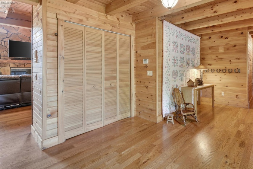 16727 Pitts Road, Wellington, 44090, 4 Bedrooms Bedrooms, ,6 BathroomsBathrooms,Residential,For Sale,Pitts,20262353