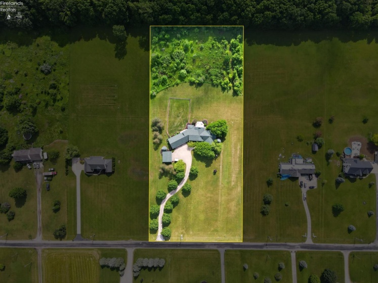 16727 Pitts Road, Wellington, 44090, 4 Bedrooms Bedrooms, ,6 BathroomsBathrooms,Residential,For Sale,Pitts,20262353