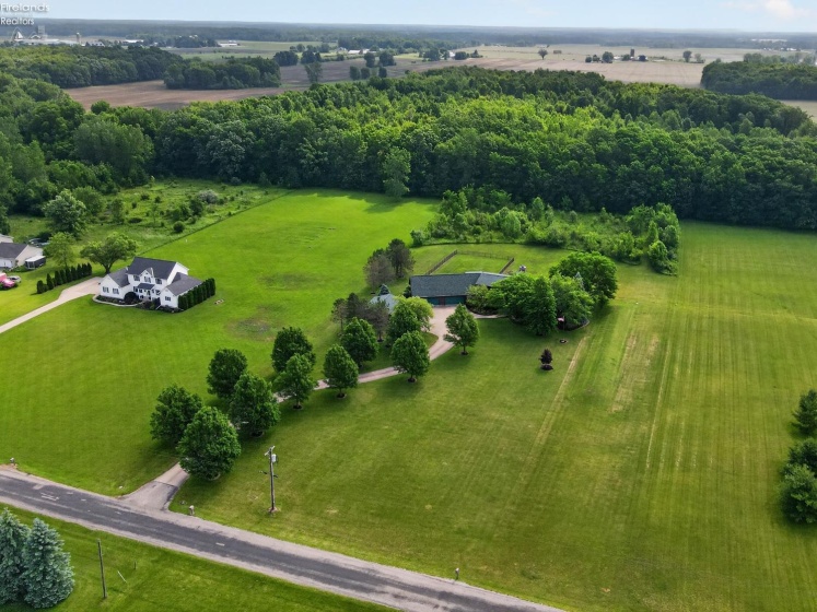 16727 Pitts Road, Wellington, 44090, 4 Bedrooms Bedrooms, ,6 BathroomsBathrooms,Residential,For Sale,Pitts,20262353