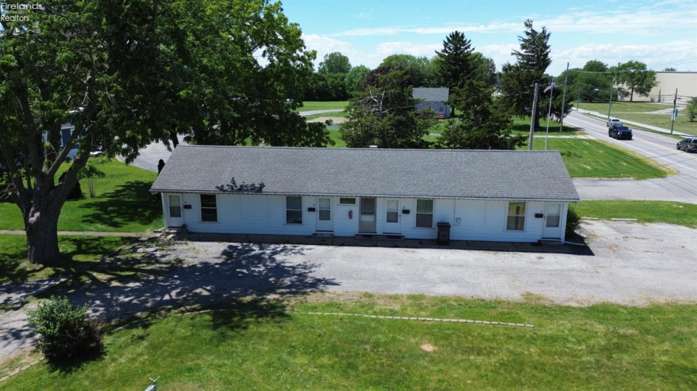 3918 Venice Road, Sandusky, 44870, 3 Bedrooms Bedrooms, ,2 BathroomsBathrooms,Residential,For Sale,Venice,20262386