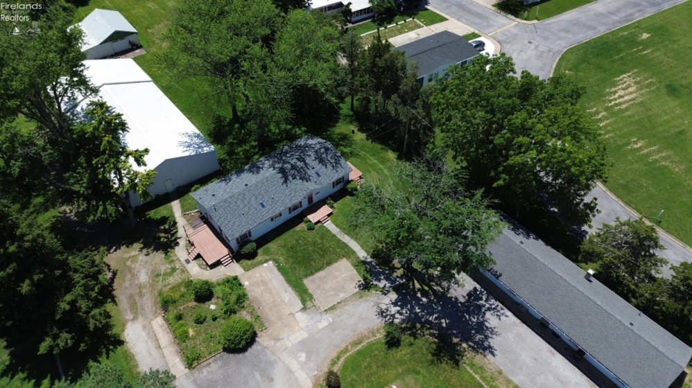 3918 Venice Road, Sandusky, 44870, 3 Bedrooms Bedrooms, ,2 BathroomsBathrooms,Residential,For Sale,Venice,20262386