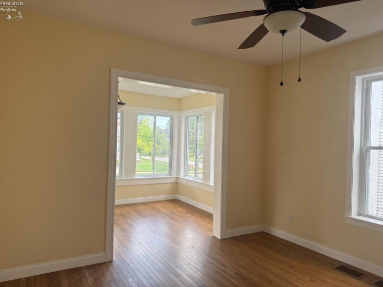 318 Park Avenue, Fremont, 43420, 4 Bedrooms Bedrooms, ,2 BathroomsBathrooms,Residential,For Sale,Park,20262278