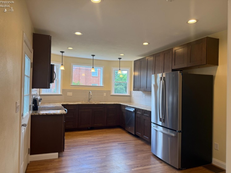 318 Park Avenue, Fremont, 43420, 4 Bedrooms Bedrooms, ,2 BathroomsBathrooms,Residential,For Sale,Park,20262278