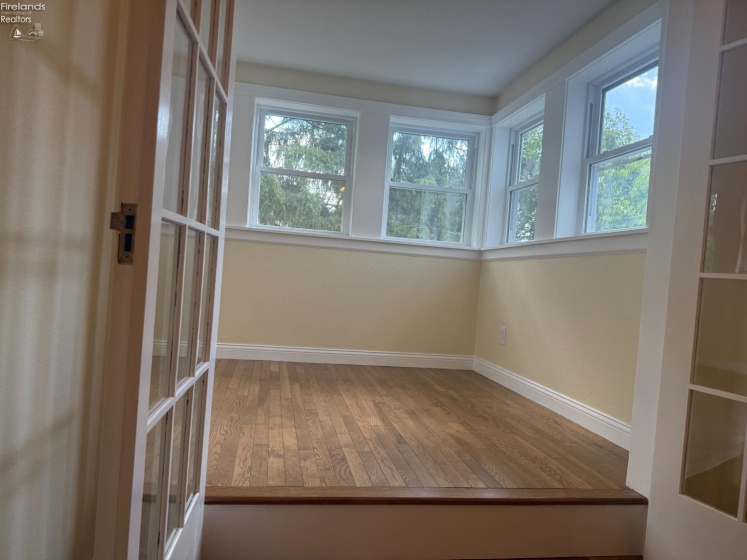 318 Park Avenue, Fremont, 43420, 4 Bedrooms Bedrooms, ,2 BathroomsBathrooms,Residential,For Sale,Park,20262278