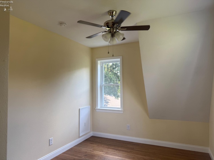 318 Park Avenue, Fremont, 43420, 4 Bedrooms Bedrooms, ,2 BathroomsBathrooms,Residential,For Sale,Park,20262278