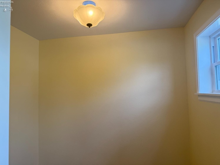 318 Park Avenue, Fremont, 43420, 4 Bedrooms Bedrooms, ,2 BathroomsBathrooms,Residential,For Sale,Park,20262278