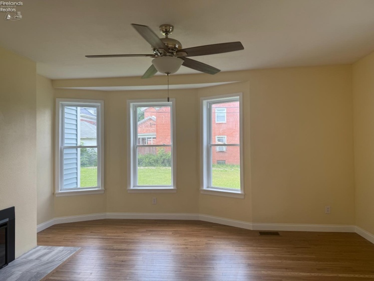 318 Park Avenue, Fremont, 43420, 4 Bedrooms Bedrooms, ,2 BathroomsBathrooms,Residential,For Sale,Park,20262278