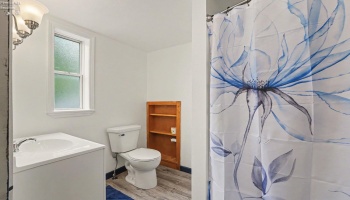 210 High Street, Bellevue, 44811, 2 Bedrooms Bedrooms, ,1 BathroomBathrooms,Residential,For Sale,High,20262393