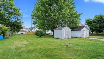 210 High Street, Bellevue, 44811, 2 Bedrooms Bedrooms, ,1 BathroomBathrooms,Residential,For Sale,High,20262393
