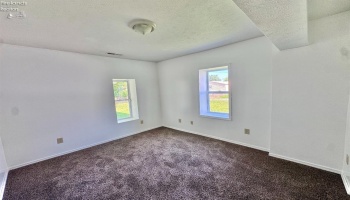 1917 Clinton Street, Sandusky, 44870, 4 Bedrooms Bedrooms, ,2 BathroomsBathrooms,Residential,For Sale,Clinton,20262382
