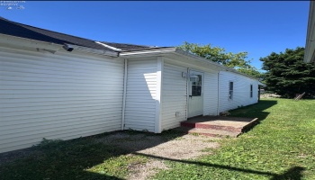 1917 Clinton Street, Sandusky, 44870, 4 Bedrooms Bedrooms, ,2 BathroomsBathrooms,Residential,For Sale,Clinton,20262382