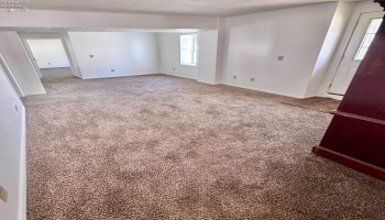 1917 Clinton Street, Sandusky, 44870, 4 Bedrooms Bedrooms, ,2 BathroomsBathrooms,Residential,For Sale,Clinton,20262382